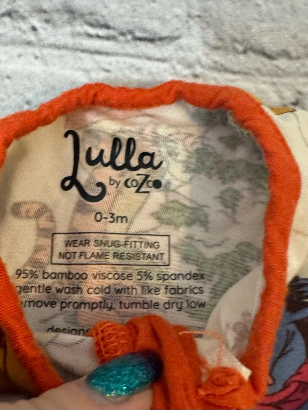 Lulla by CoZco Holiday Winnie the Pooh Bamboo Zippie